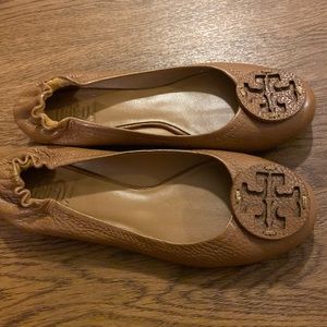 Tory Burch Reva flats in Royal Tan